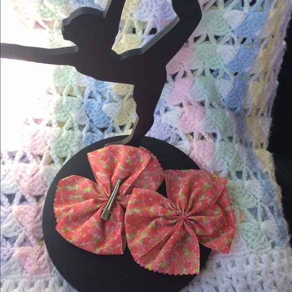 Spring 🌸Bow Clips - Picture 3 of 4