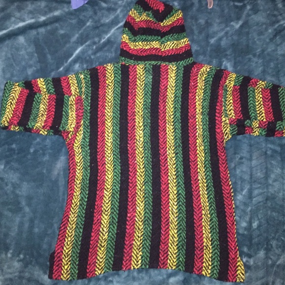 Drug rug/warm polyester pullover with hood - Picture 4 of 4