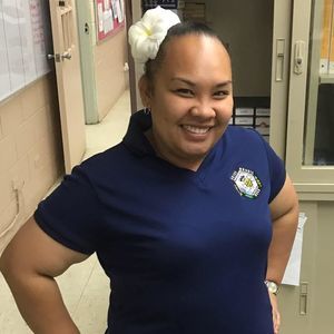 Meet your Posher, Iris