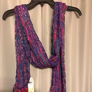 Collection 18 scarf