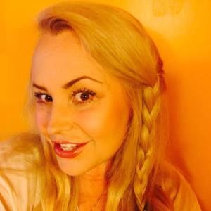 Meet your Posher, Celeste