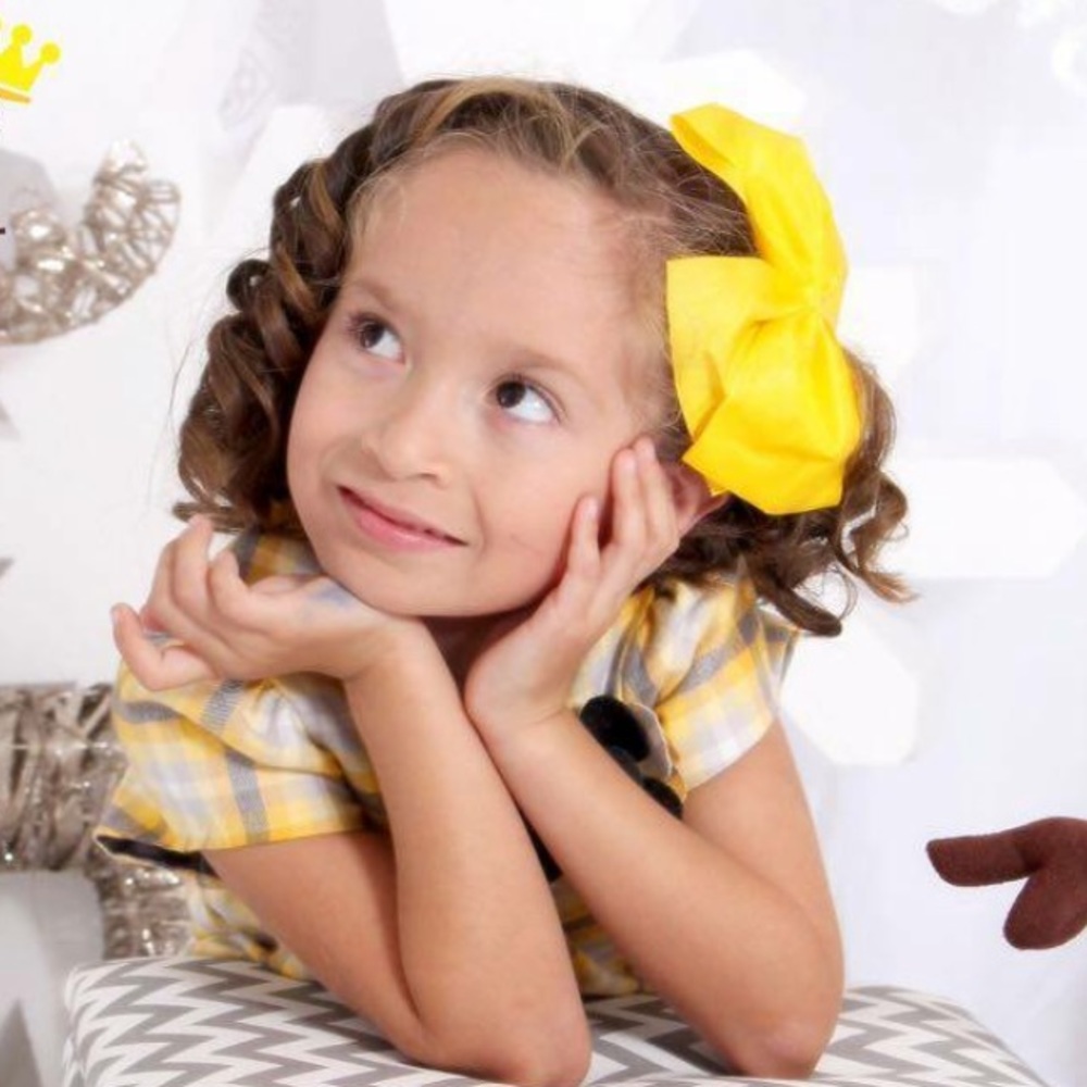 Jumbo yellow Bow!