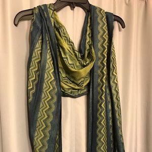Everyday Living Basics scarf. (Extra-wide.)