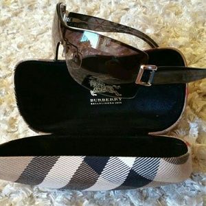 Authentic BURBERRY SUNGLASSES