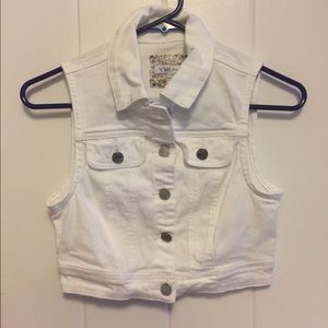 White denim vest