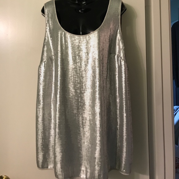 Halogen sequined tank - Picture 3 of 6