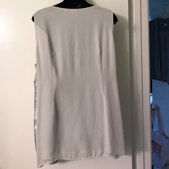 Halogen sequined tank - Picture 4 of 6