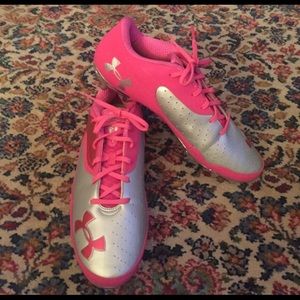 Soccer cleats