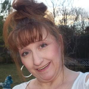 Meet your Posher, Loretta