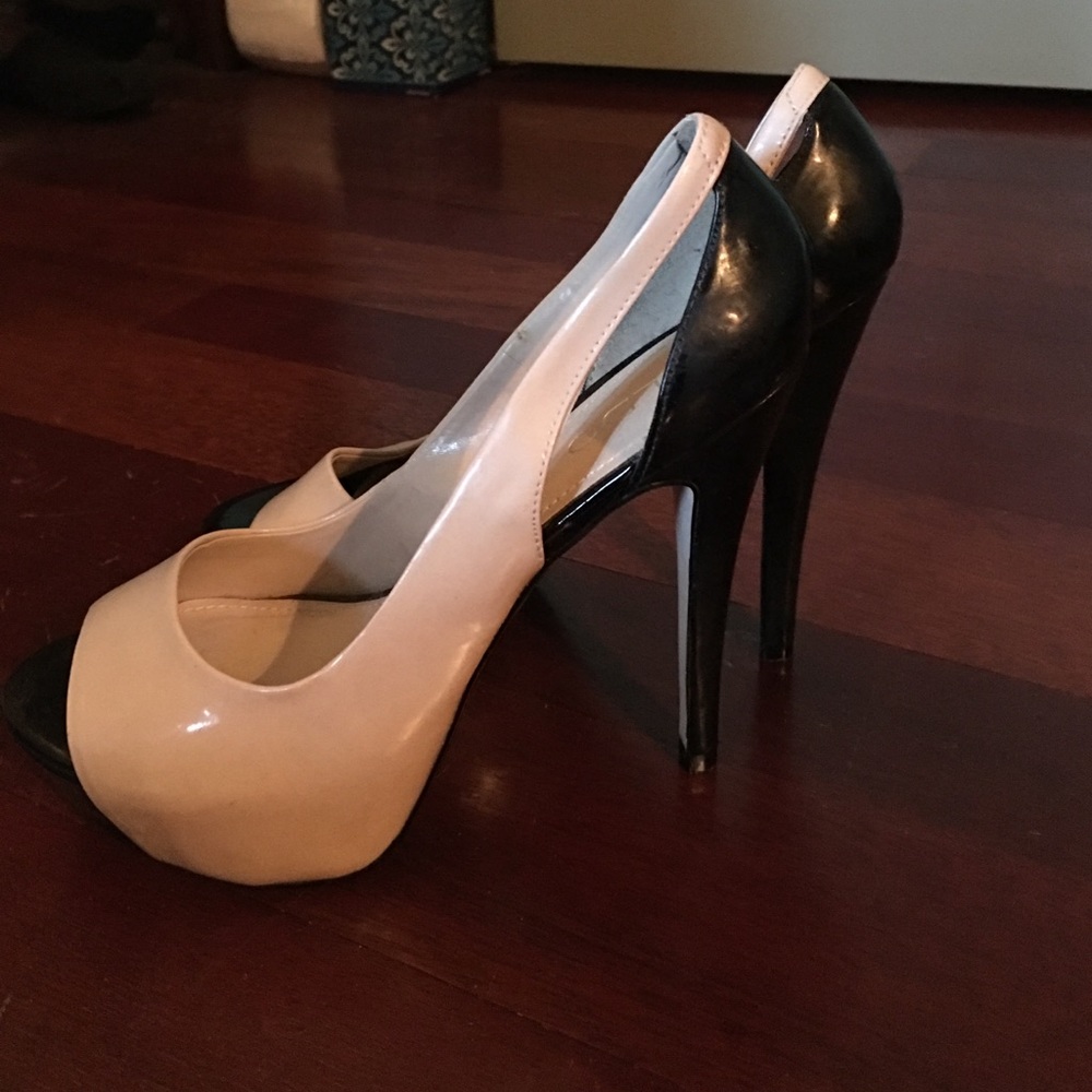 Aldo nude/black platform patent heels
