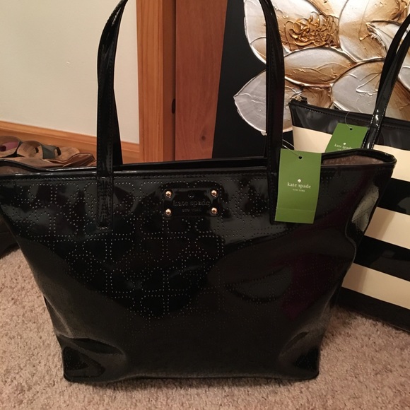 3 brand new Kate spade bags♠️ - Picture 2 of 7