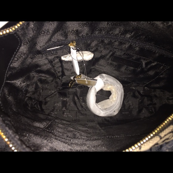 MICHAEL KORS HANDBAG - Picture 3 of 4