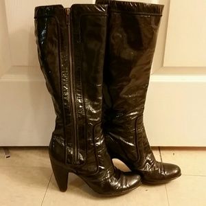 Sofft leather boots, shiny dark bronze, knee-high