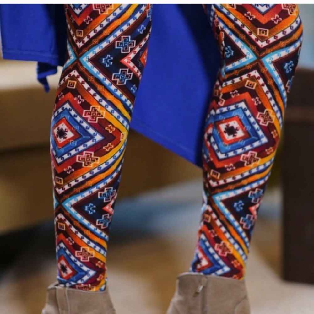 🆕‼️infinity raine colorful Aztec legging os