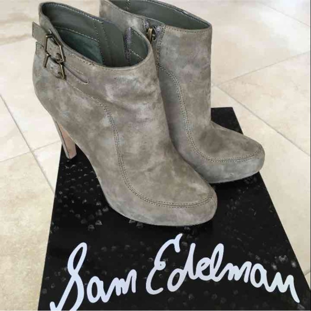 Sam Edelman green heels