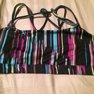 Gapfit strappy bra size Large