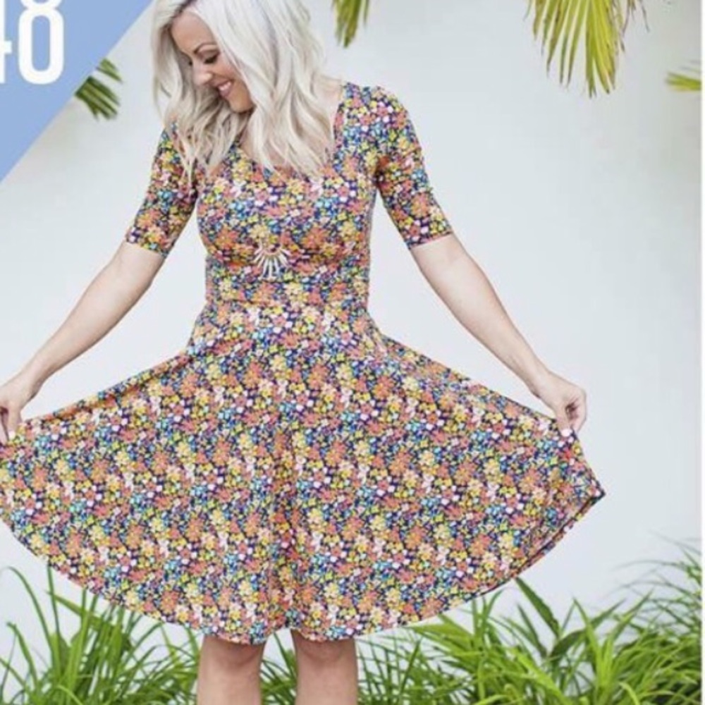 LuLaRoe Nicole