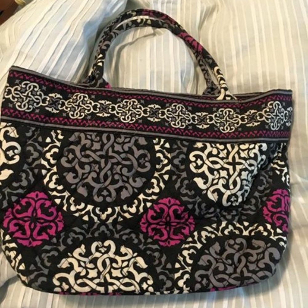Vera Bradley hand bag