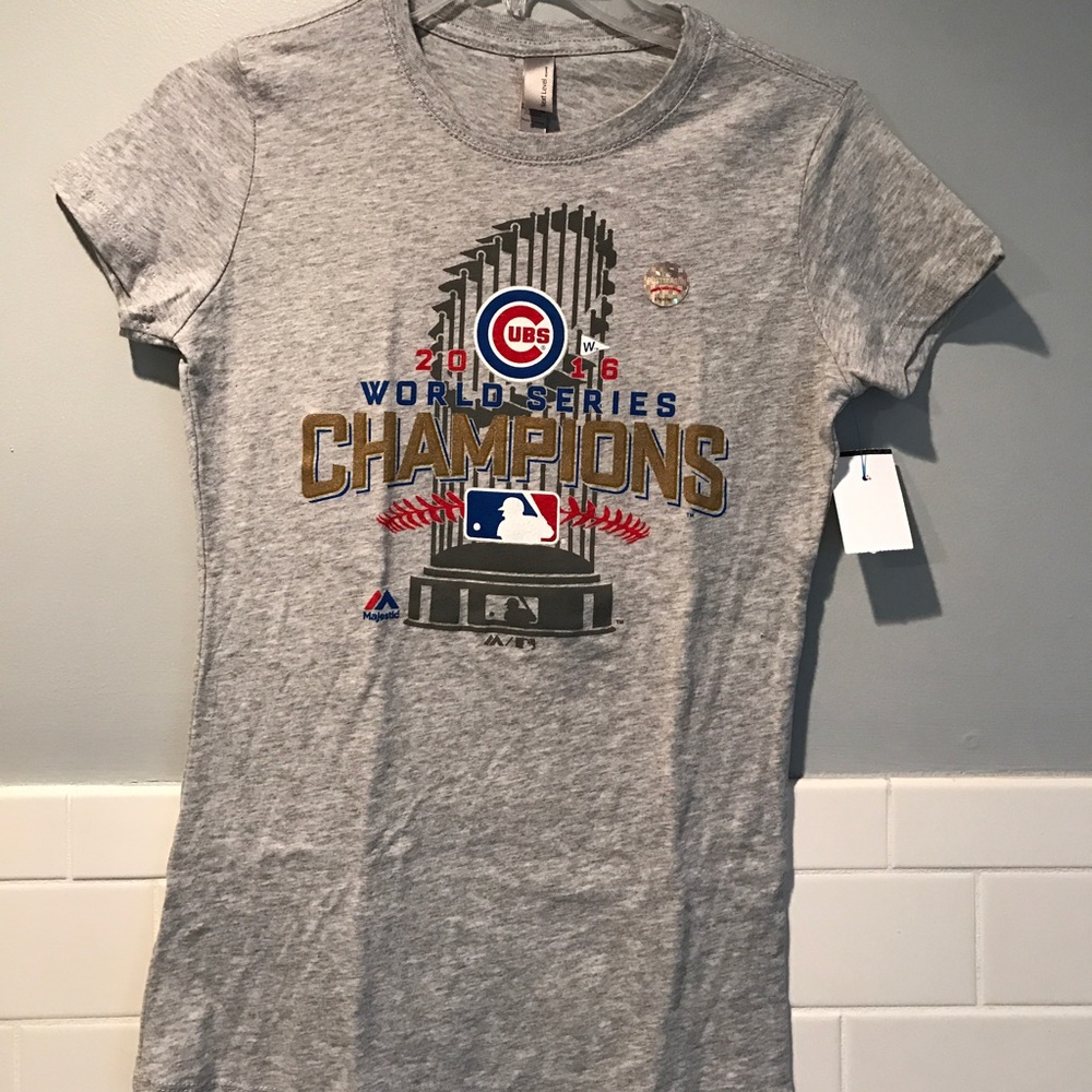 Next Level 2016 Cubs shirt. NWT. Small