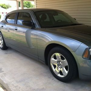 Meet your Posher, Wesley