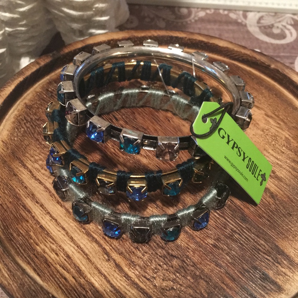 NWT Bracelet