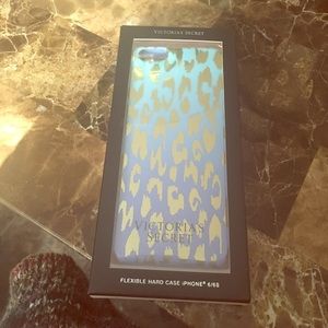 A Victoria's Secret Flexible Hard iPhone 6/6s Case