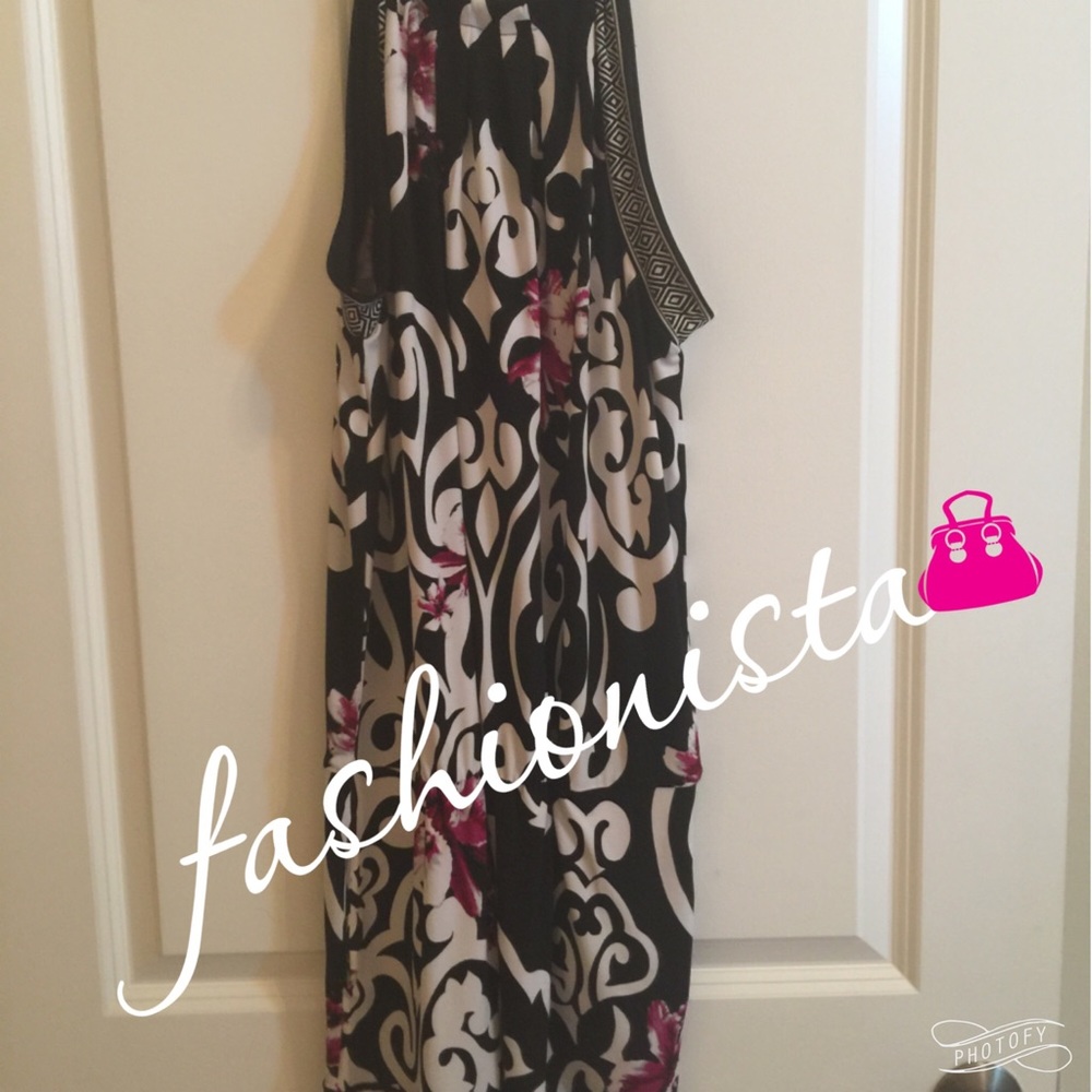 White House Black Market tunic