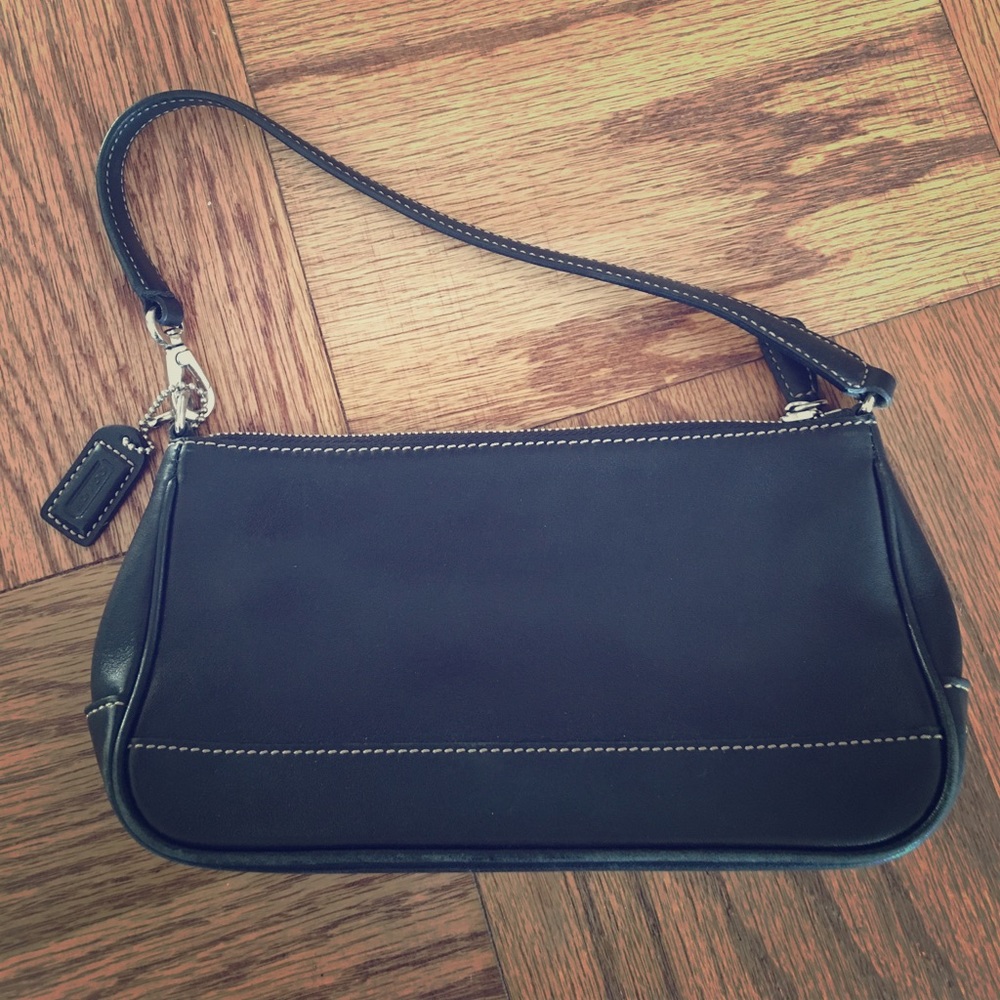 Coach small black leather purse / wristlet