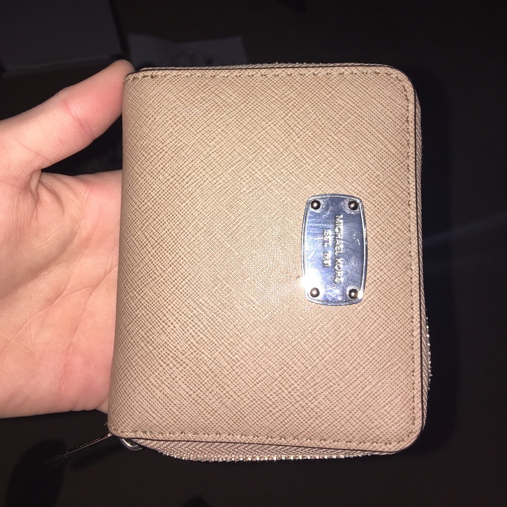 Tan Michael Kors Wallet
