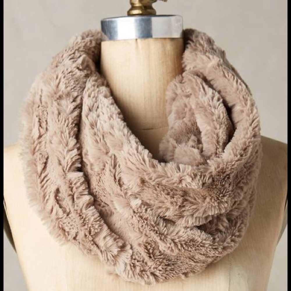 Anthropologie Faux-Fur Cowl by Rideau NWOT