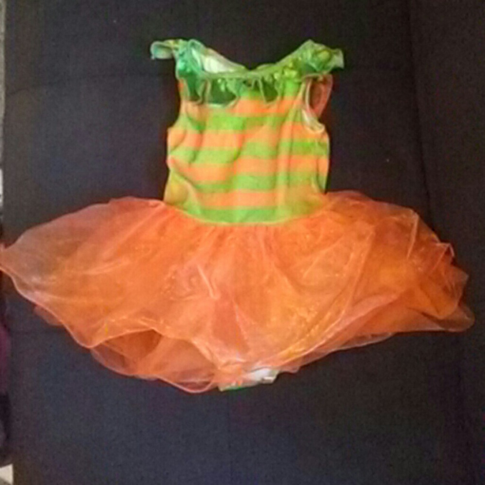 Costume