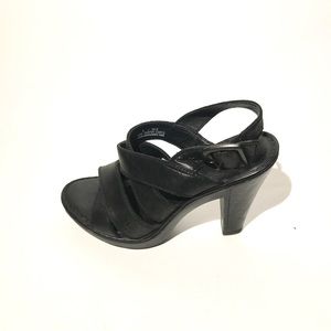 Born Black Soft Leather Heels 6 / 6.5 Women's