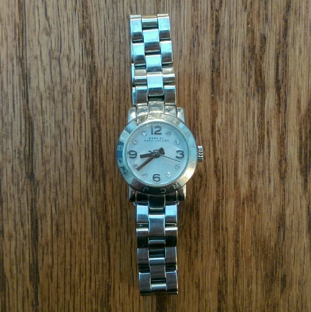 MARC by Marc Jacobs Women's Mini Amy Watch