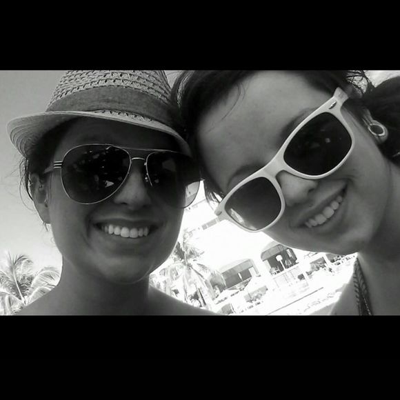 Meet your Posher, Emma - Picture 1 of 1