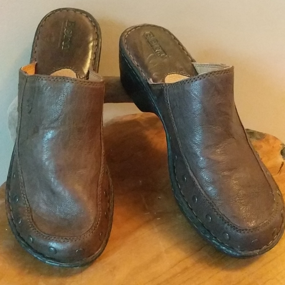 Born Clogs - Picture 6 of 6