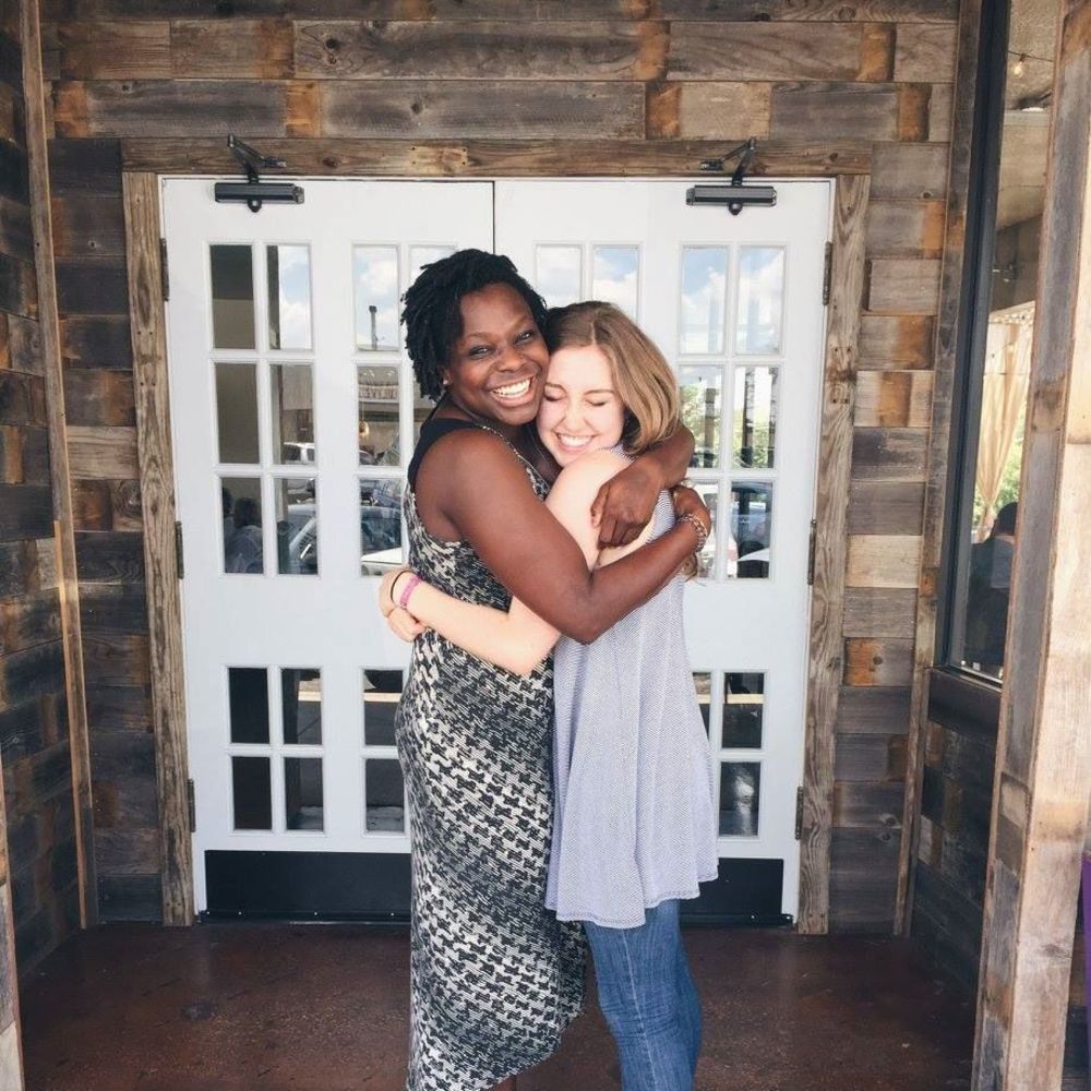 Meet your Posher, Emily