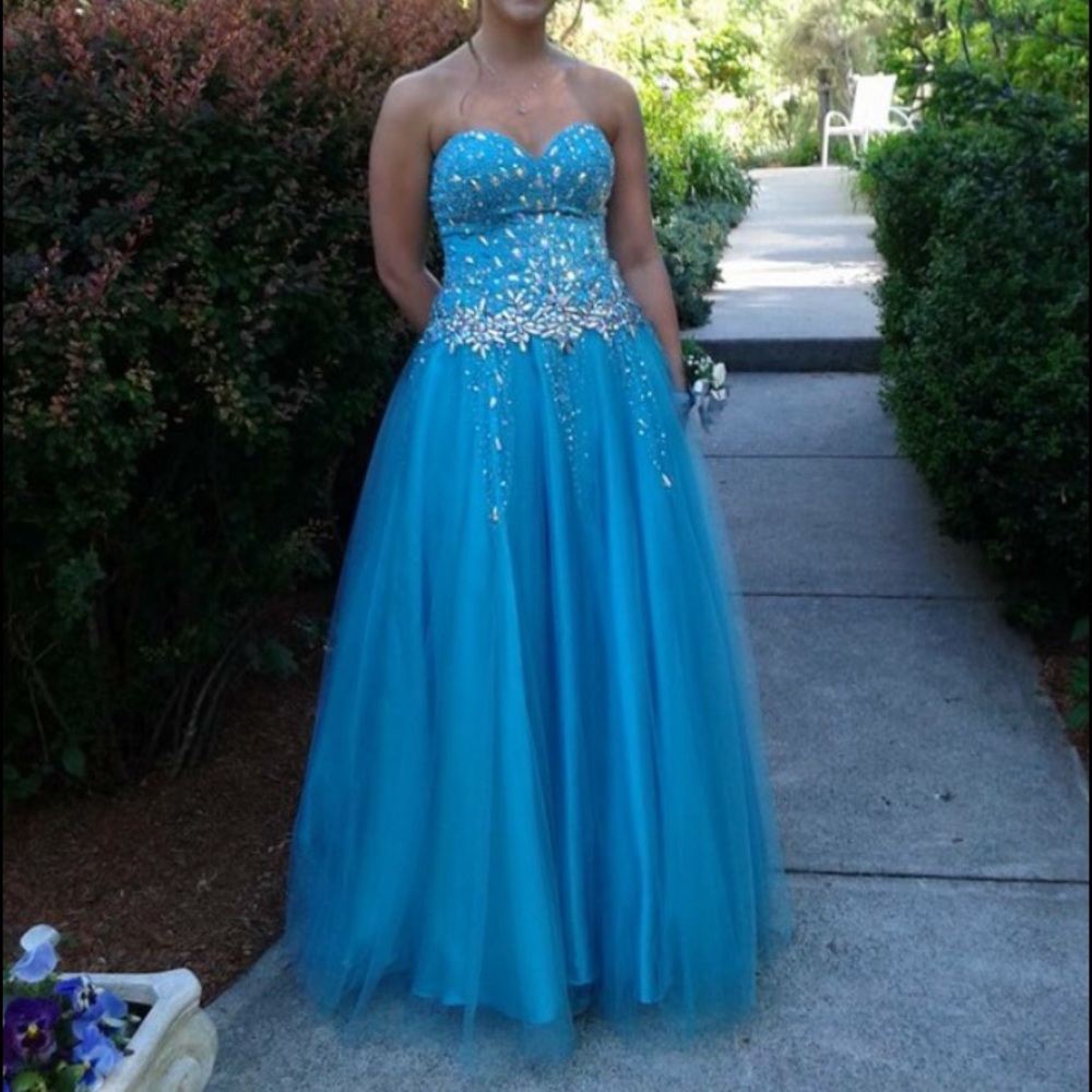 Strapless prom dress