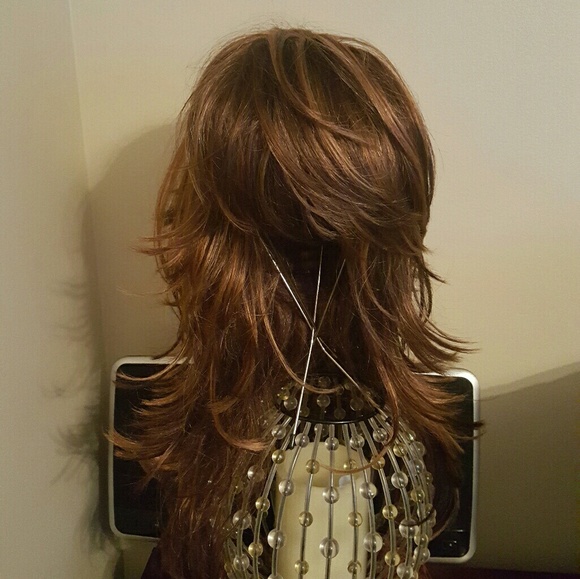 Wigs - Picture 3 of 5