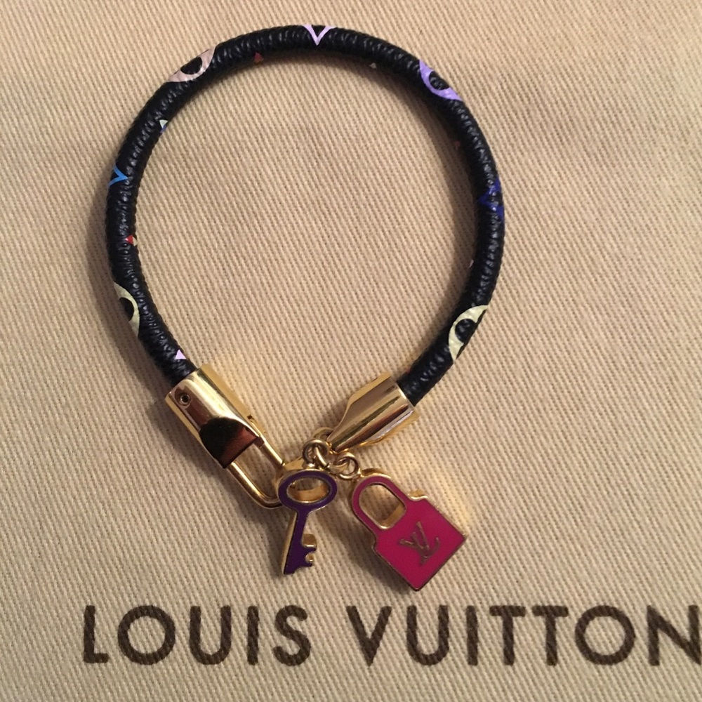 Authentic Louis Vuitton Bracelet Monogram Luck It