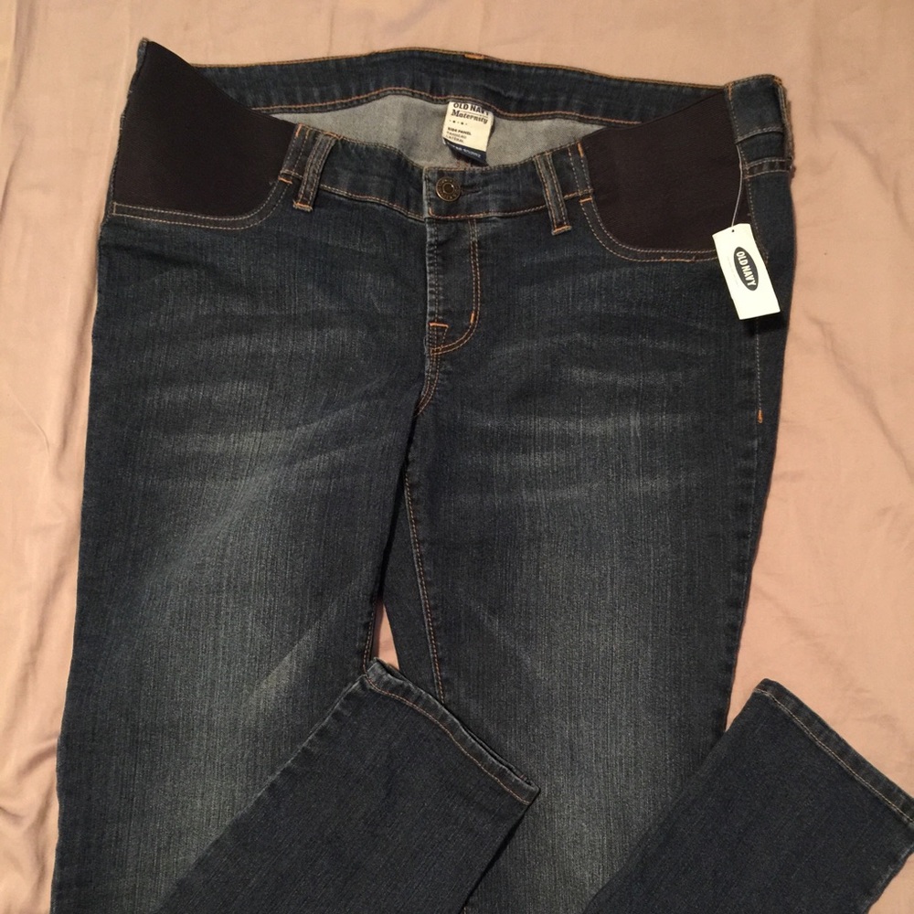 ❌SOLD NWT Old Navy Maternity Skinny Jeans