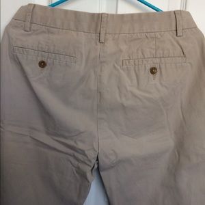 Set of 2 Gap men pants! 1 size 31-30. 1 size 30-30