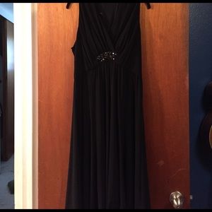 Jones New York Dresses - 3/$15 Beautiful Little Black Dress! Jones New York Dresses - 3/$15 Beautiful Little Black Dress!