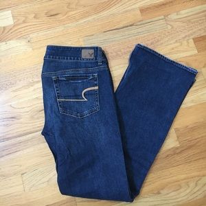 👖high waisted boot cut jeans!👖