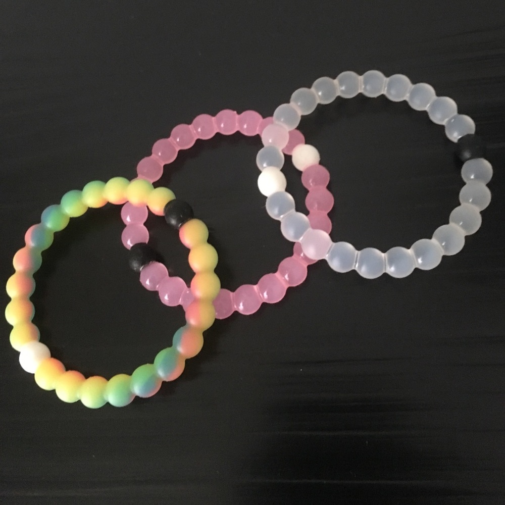 ❌❌SOLD❌❌Lokai