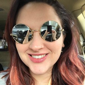 Meet your Posher, Teegan