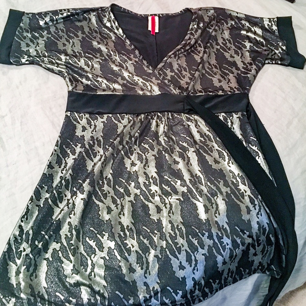 American One Kimono Style Blouse SIlver Black SM