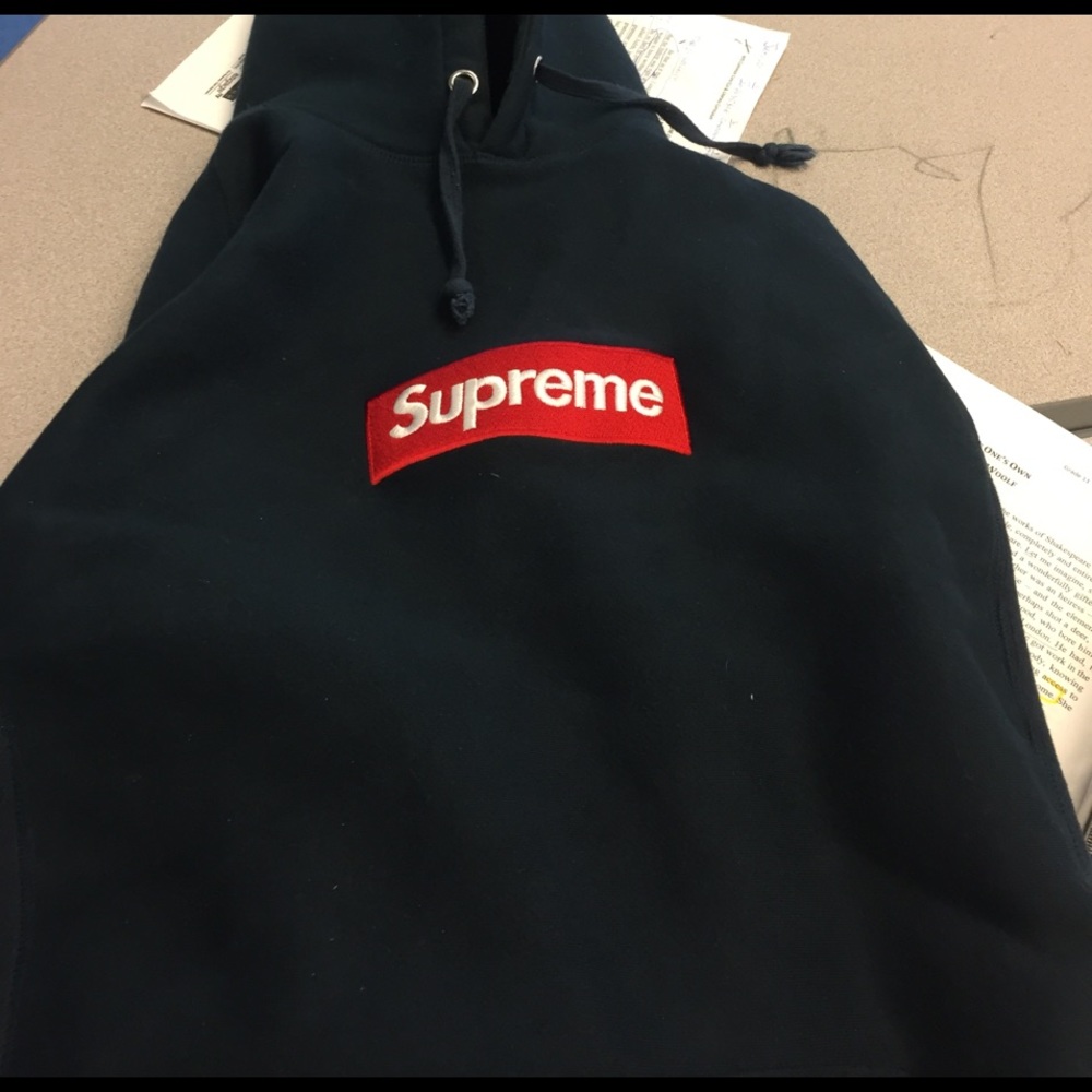 Supreme Hoodie