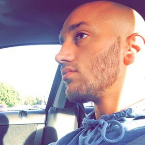 Meet your Posher, Robert