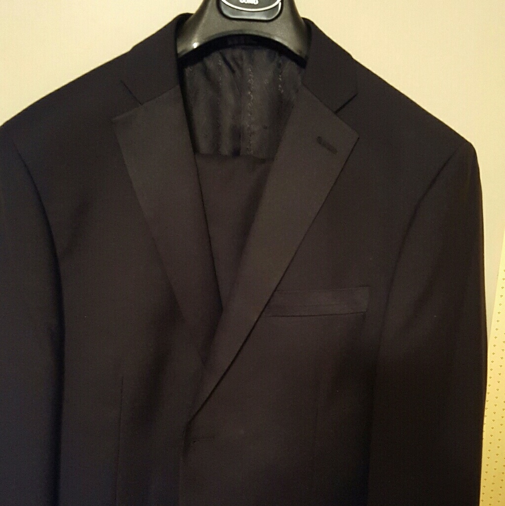 Black Tuxedo