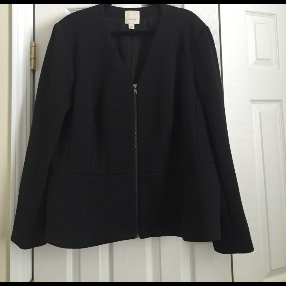 Sejour Jacket with Peplum
